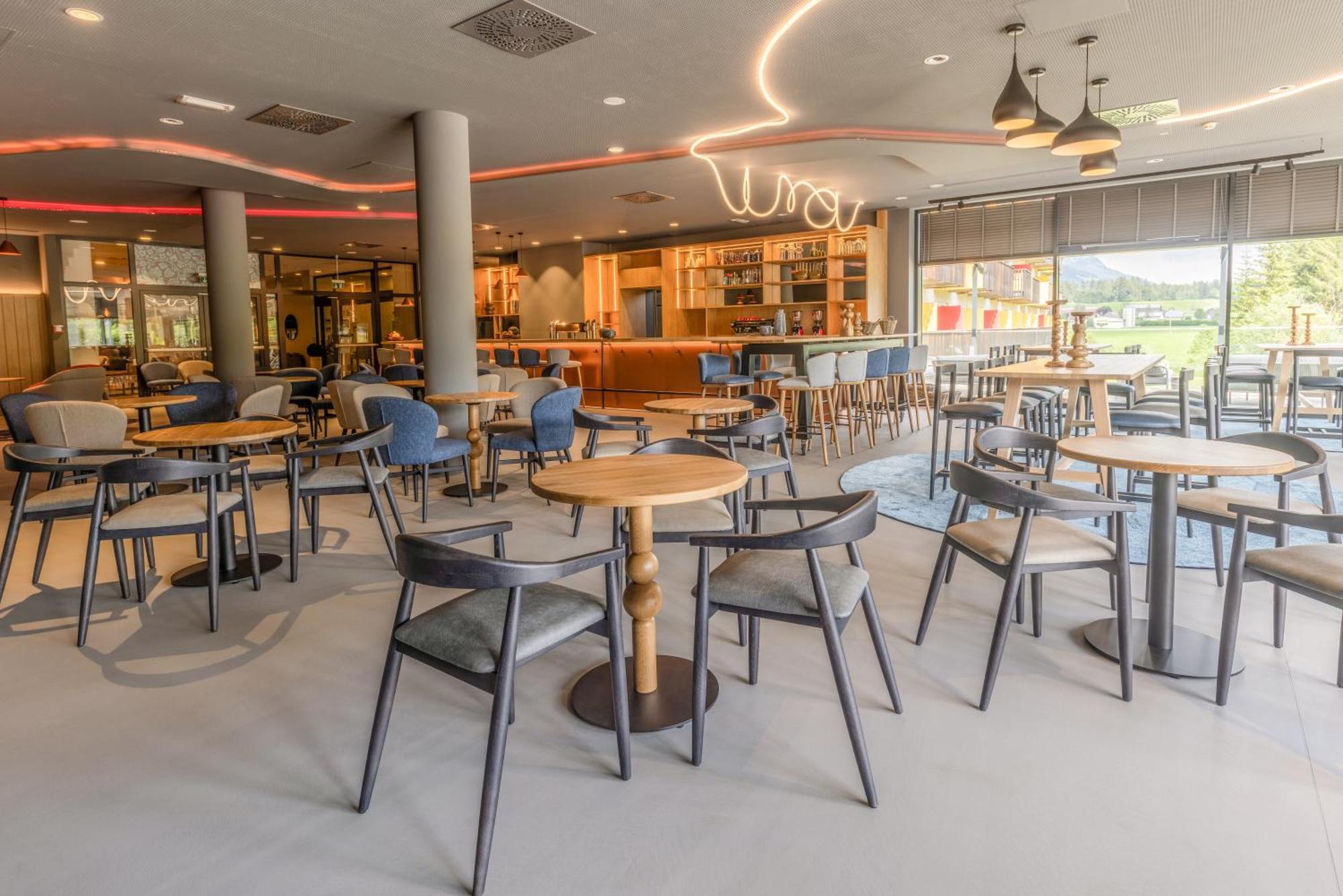 Aldiana Club Salzkammergut Und Grimmingtherme باد ميترندورف المظهر الخارجي الصورة